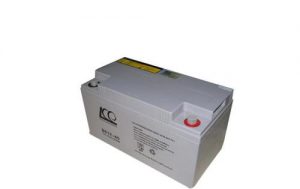 极柱腐蚀及隔离物的损坏